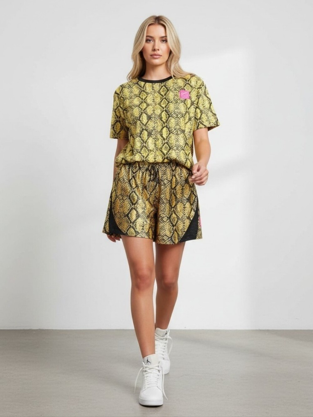 Nike Basketball Short Set Women's Medium Yellow Snake Print Dri-Fit Rebel Fly